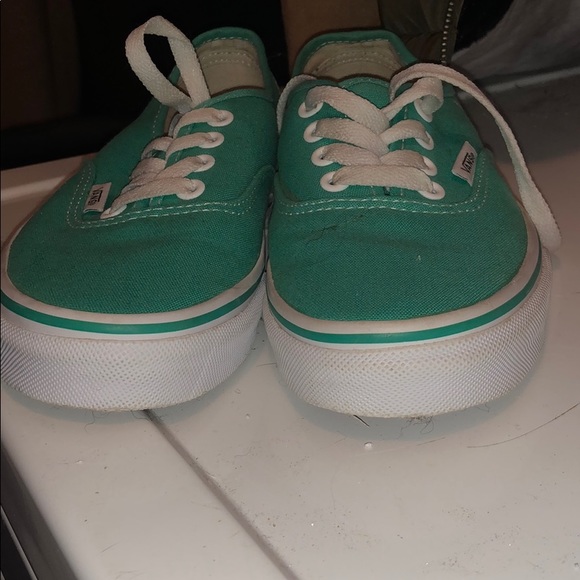 vans - Picture 3 of 3